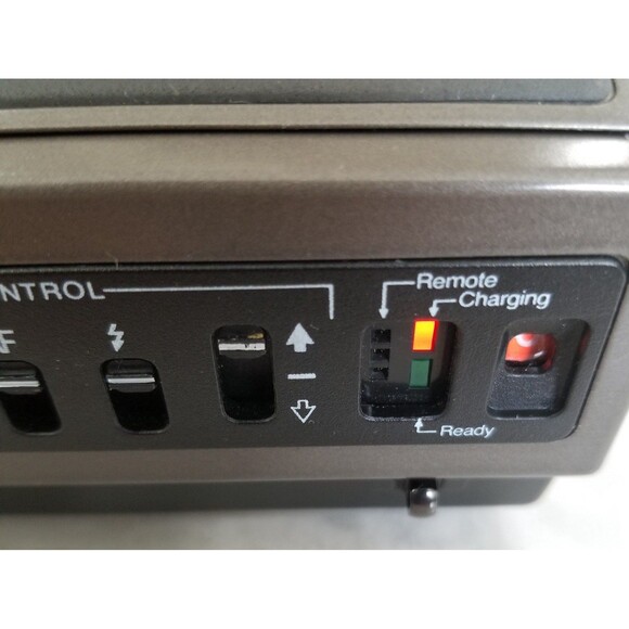 Polaroid Spectra system instant camera with 2 film packs sealed vintage camera - Picture 3 of 11